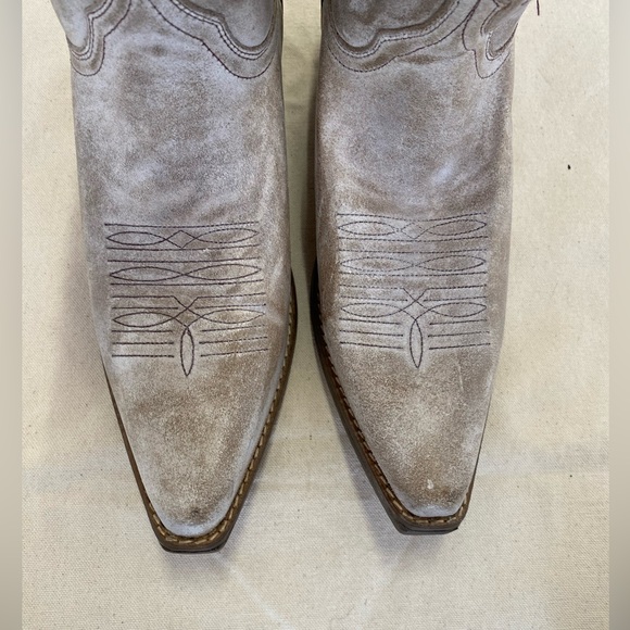 Sterling River Boots Chic Tan Crème Coated Western Style Casual Cowboy Boots W12 - Picture 9 of 14